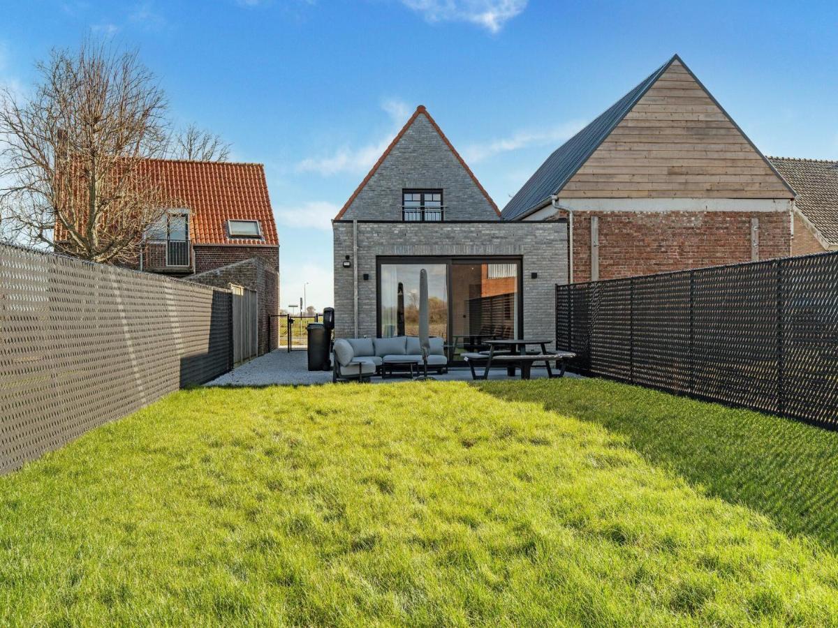 Modern Holiday Home With Garden Арденбург Екстериор снимка